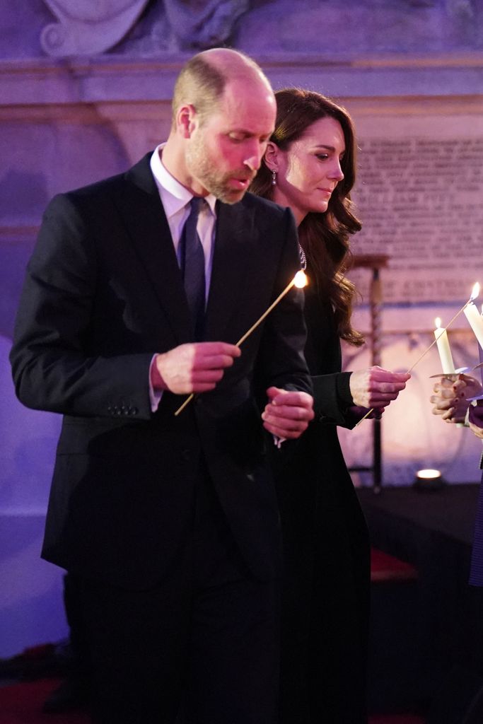 William and Kate light candles on Holocaust Memorial Day