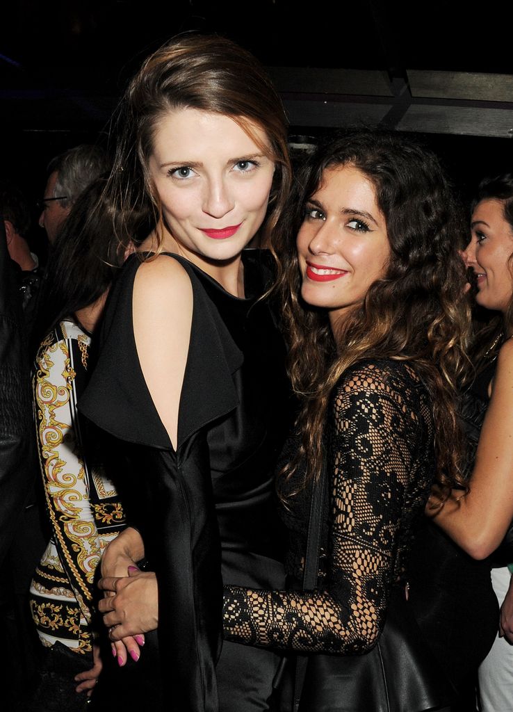 Mischa Barton et Charles Hayes lors d'un événement