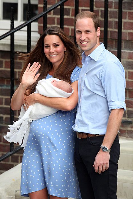 Prince William and Princess Kate leaving the hospital with George