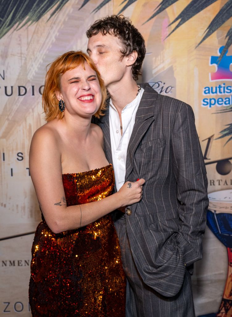 Tallulah Willis (L) and Justin Acee attend the Autism Speaks Los Angeles Gala at the Taglyan Complex on October 24, 2024 in Los Angeles, California