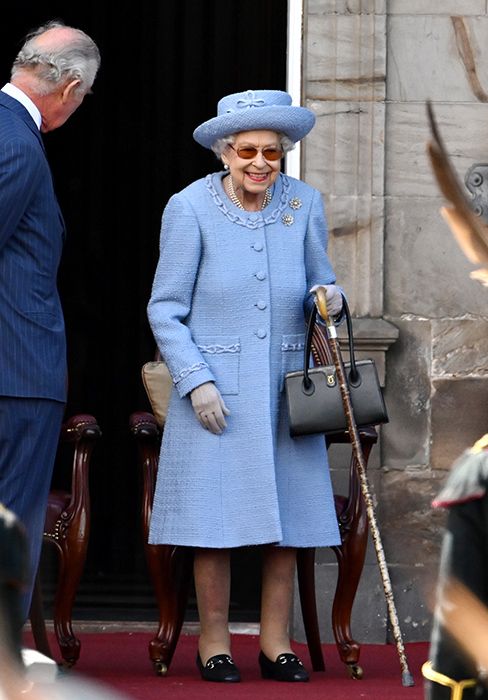the queen walking stick