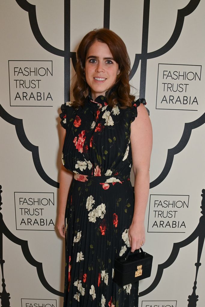 Princess Eugenie amazes in cinched dress and Princess Beatrice's heels ...