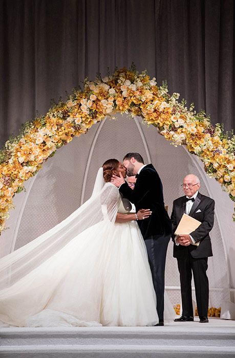 Eva Longoria talks Serena Williams and Alexis Ohanian's wedding