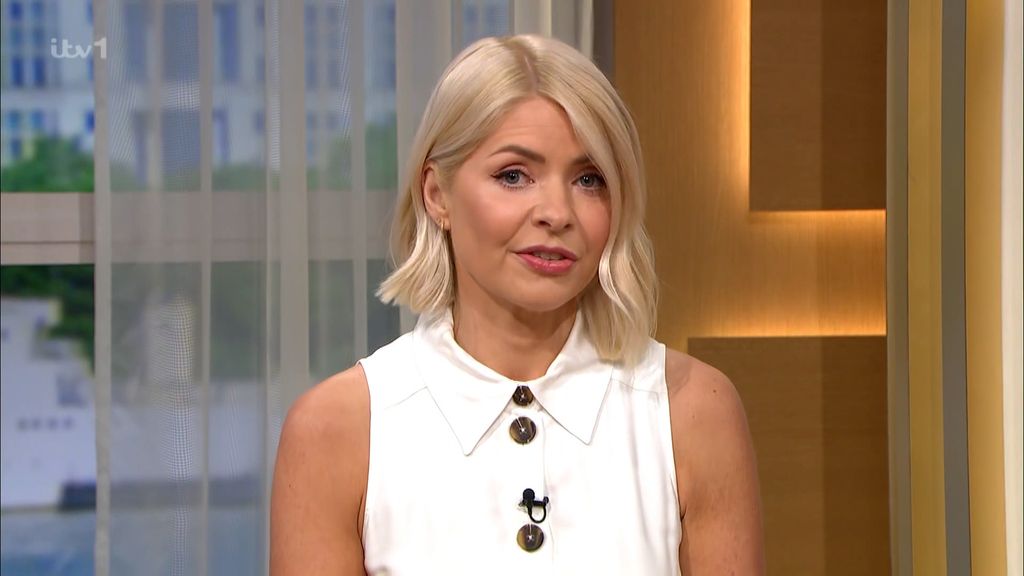 Holly gave a statement on Monday's This Morning addressing Phillip Schofield's exit 