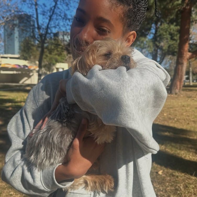 Willow Smith cozies up to her late dog Abby in a photo shared on Instagram