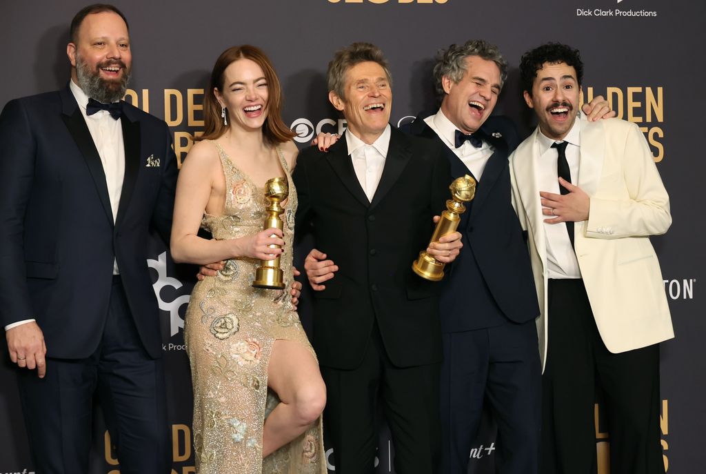 Yorgos Lanthimos, Emma Stone, Willem Dafoe, Mark Ruffalo, and Ramy Youssef, winners of the Best Picture, Musical or Comedy award for 