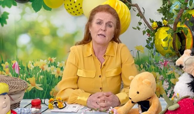 sarah ferguson yellow storytime with fergie and friends