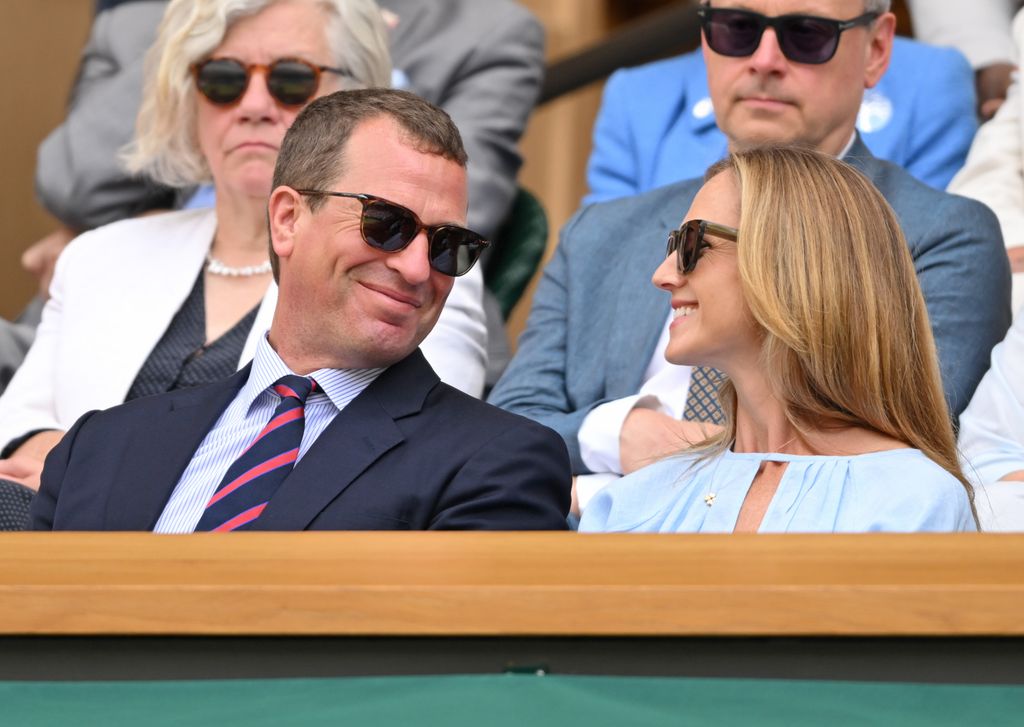 peter looking at harriet sperling whilst at wimbledon