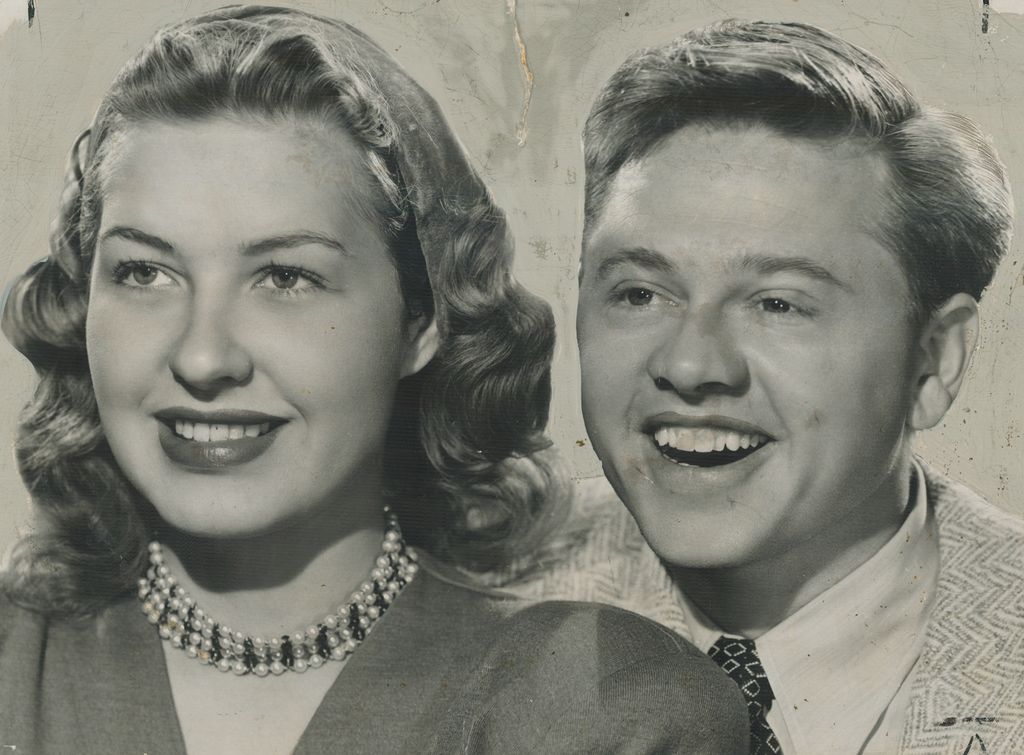 Mickey Rooney and his attractive bride; the farmer Betty Jane Rooney Birmingham; Alabama; pose for their first portrait together; since Mickey was discharged from the U.S. Mickey has resumed his film career at Metro -Goldwyn-Meyer studio which he is currently starring new film; Uncle Andy Hardy