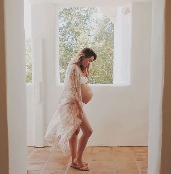 Lauren Conrad expecting 2nd child — see the sweet photo