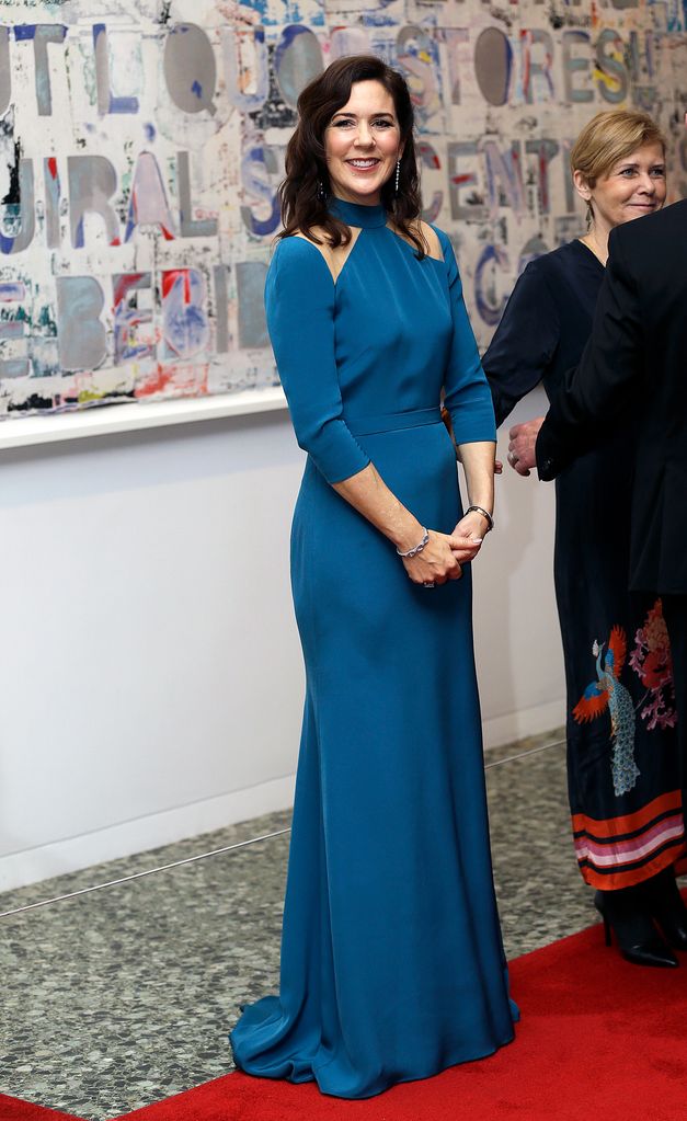 Crown Princess Mary wearing a teal blue dress in Texas 