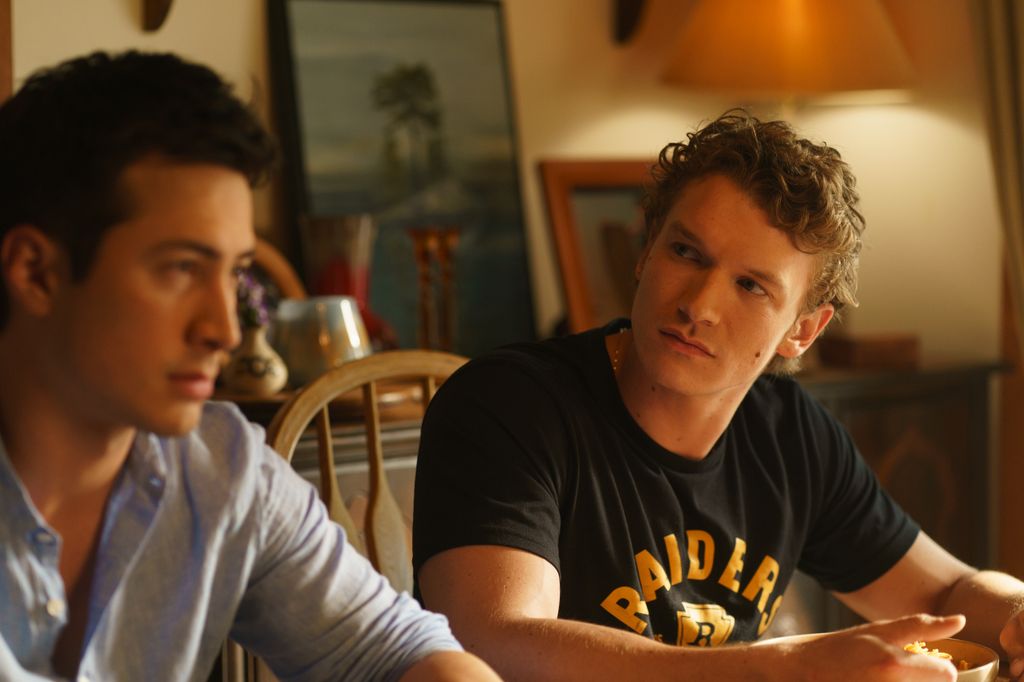 Хадсон Уильямс и Коннор Стори в ожесточенном соперничестве