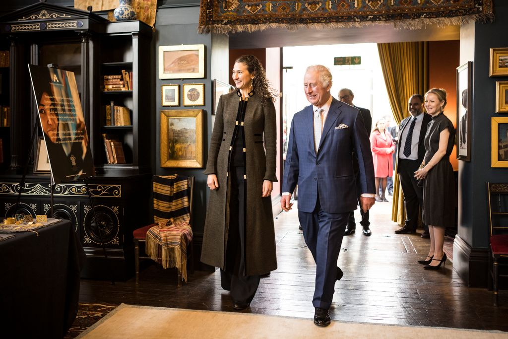 Le roi Charles visitant la maison Leighton 