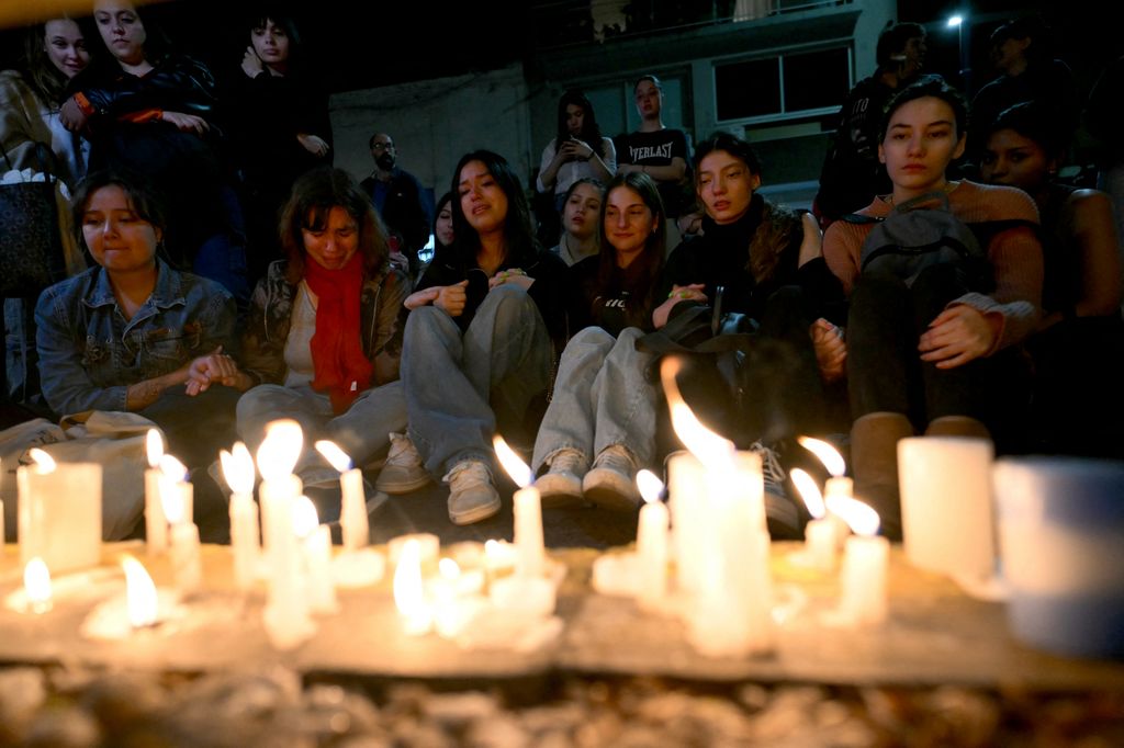 His death was confirmed by the Buenos Aires police