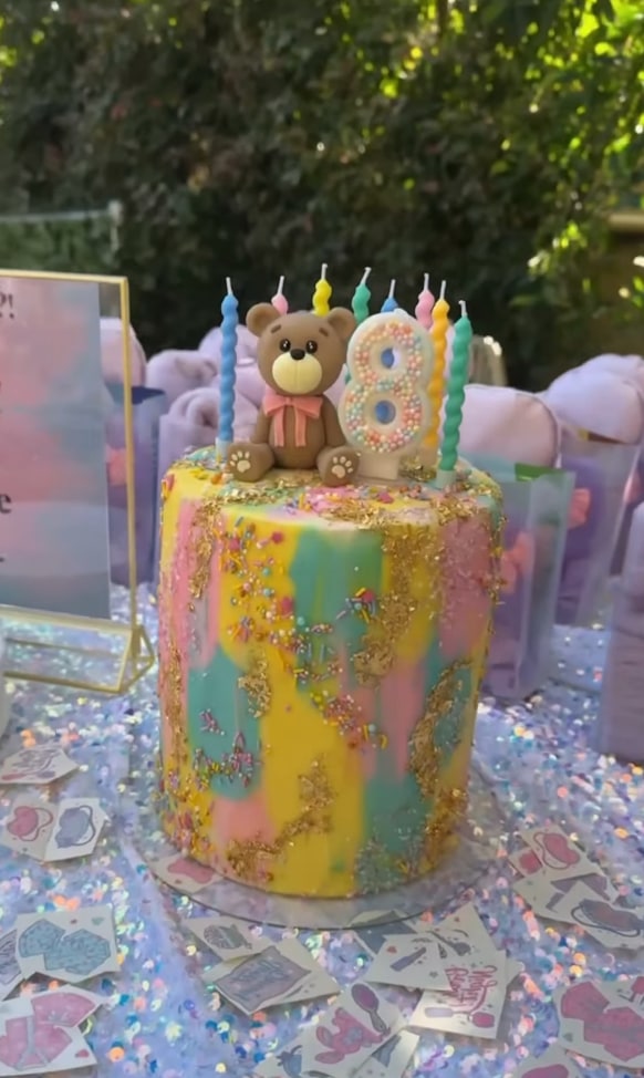 L'incroyable gâteau d'anniversaire de Minnie, la fille de Jack Osbourne, préparé par sa mère Lisa Stelly 