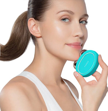 FOREO BEAR Microcurrent Facial Toning Device