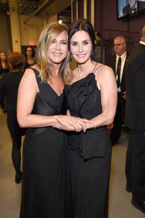 jennifer aniston courteney cox