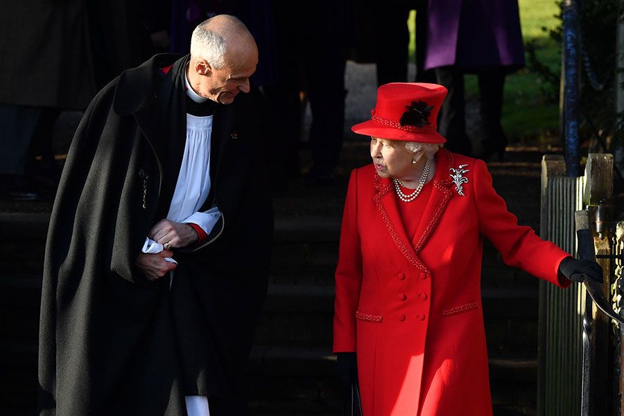 the queen leaves church