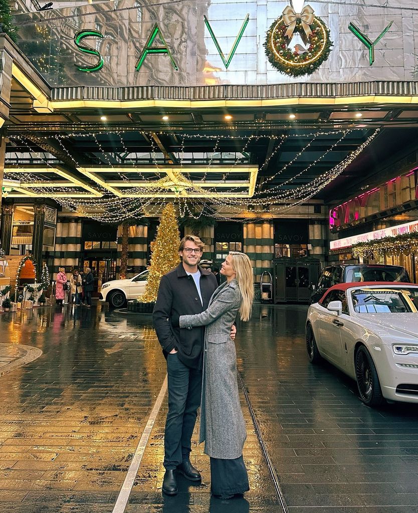 Amelia and Greg outside the savoy hotel