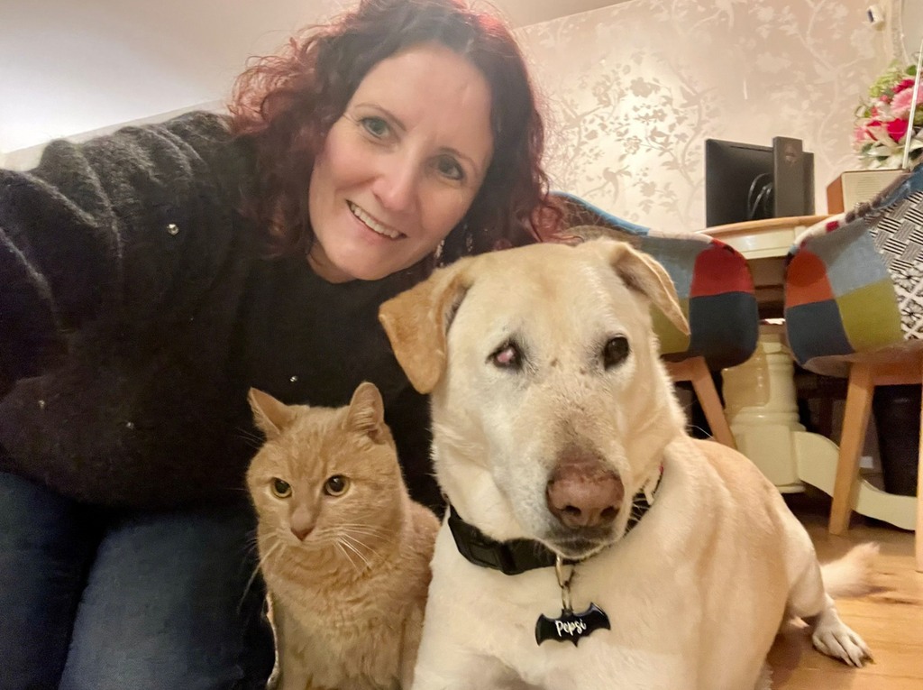 selfie with woman, cat and dog