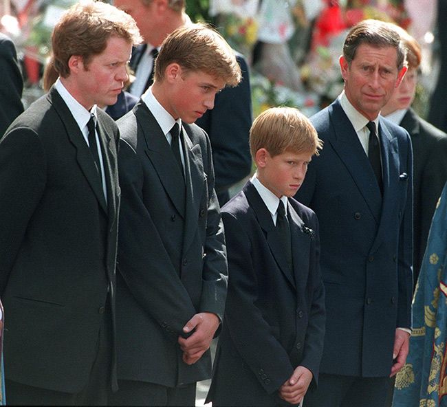 prince william and prince harry at princess diana funeral