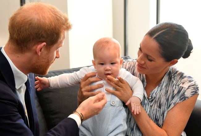 prince harry meghan markle archie video call