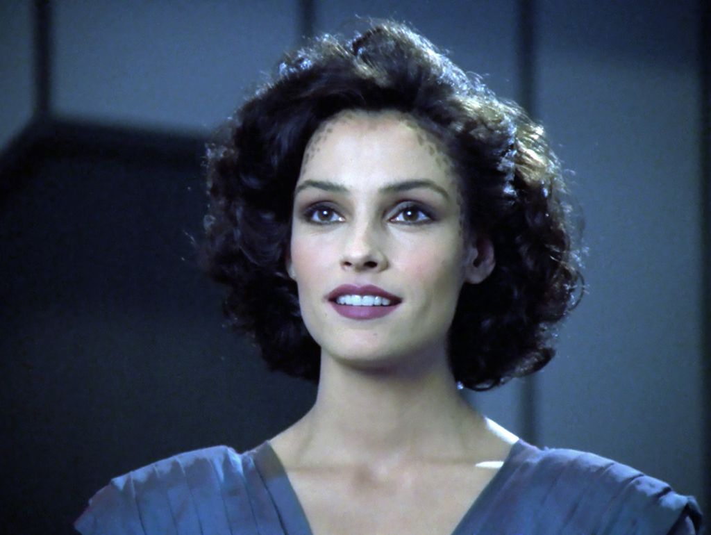 Famke Jansssen as Kamala 