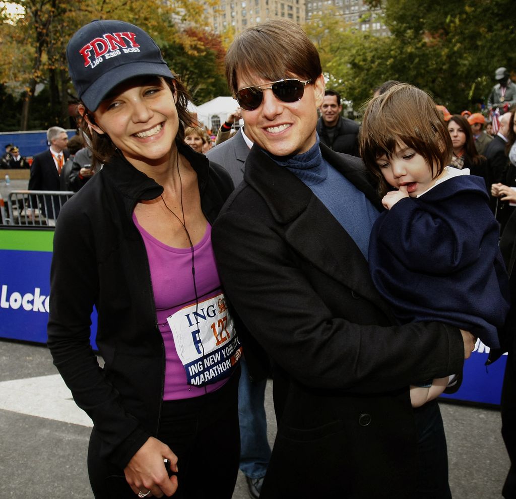 Tom Cruise with Katie Holmes and daughter Suri in 2007