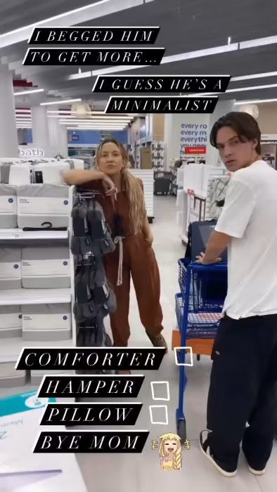 kate hudson shopping with son ryder pushing trolley