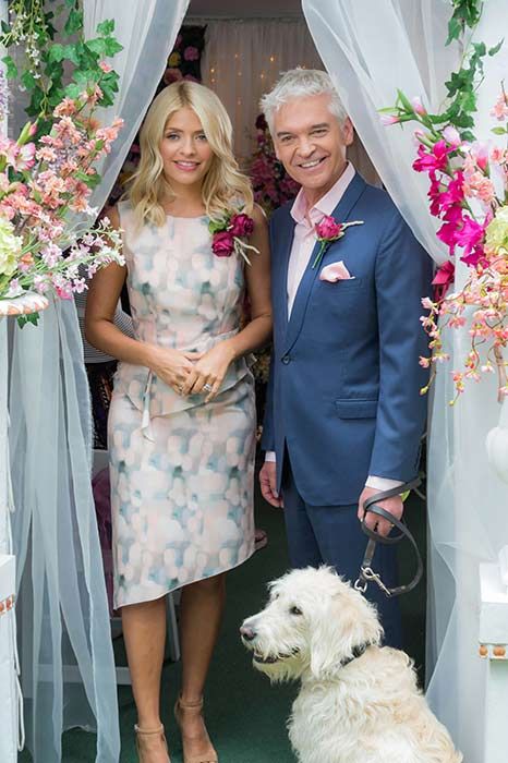2 Holly Willoughby This Morning wedding promo