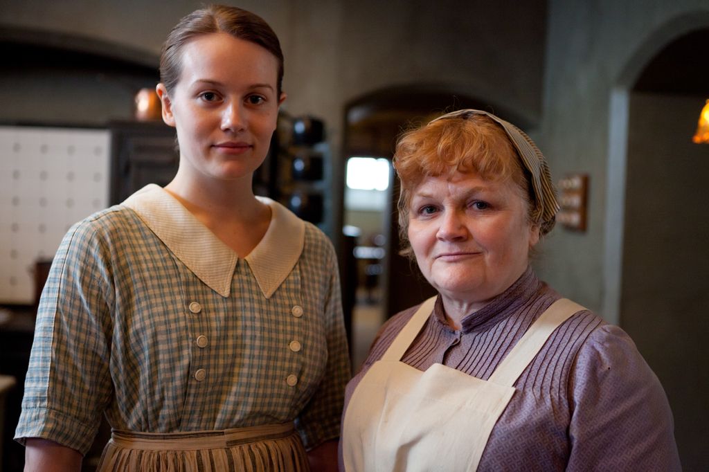 Cara Theobold as Ivy Stuart and Lesley Nicol as Mrs Patmore in Downton Abbey