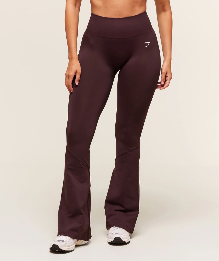 Everyday Seamless Flared Leggings