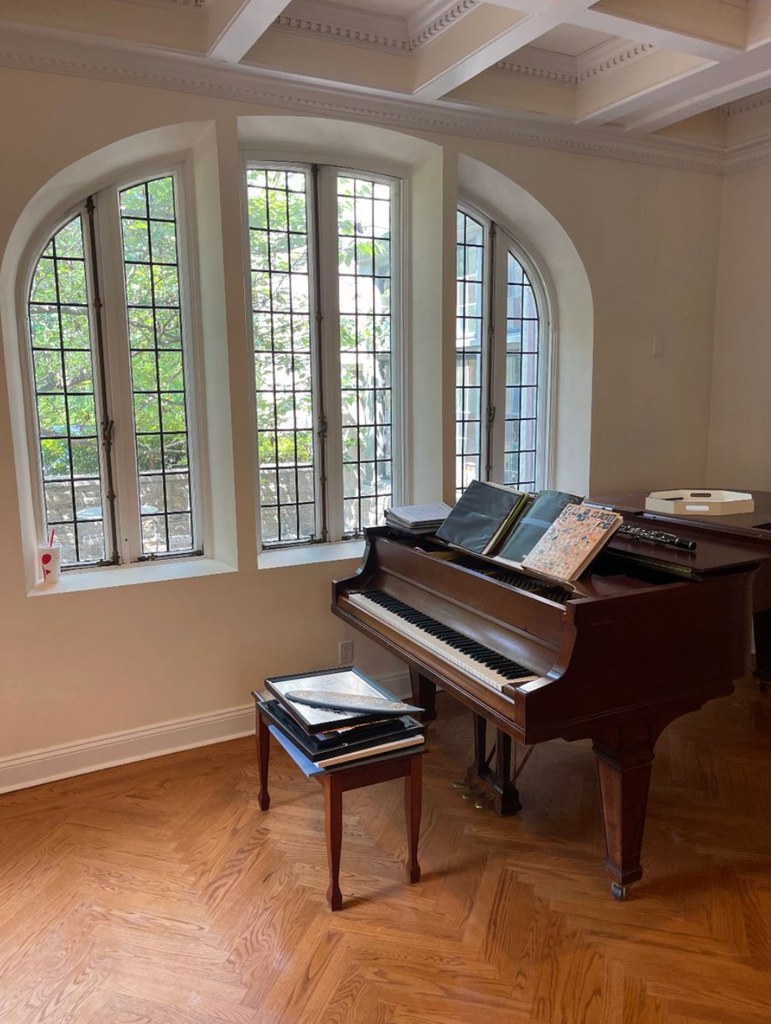 Photo shared by Vincent Manzo to EstateSales.net of Sunny Hostin's home in Purchase, New York ahead of an estate sale