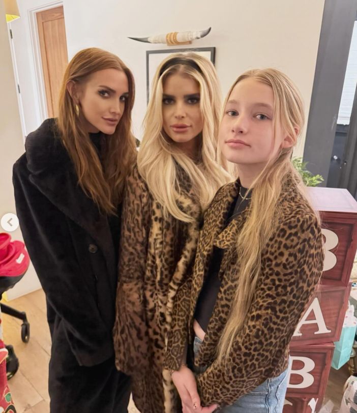 Jessica Simpson in a leopard-print coat with daughter in same outfit and sister in black coat
