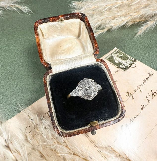 The Antique Magnificent 2.5 Carat Diamond Ring | Antique Jewellers