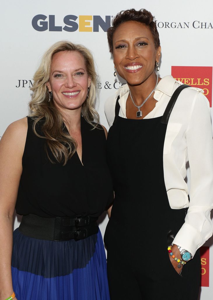 Robin Roberts and Amber Laign smiling