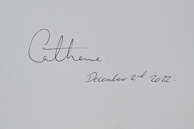 Signature of Kate Middleton