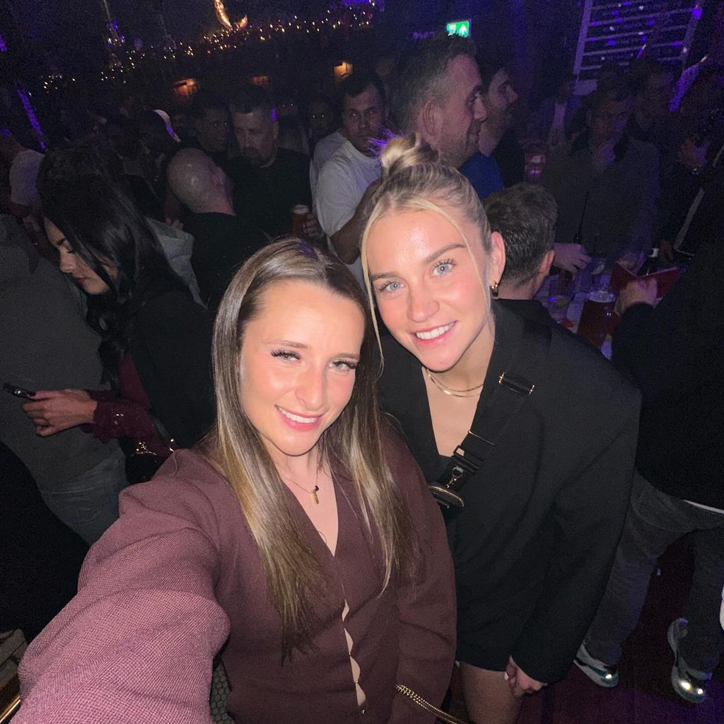 Ella and alessia selfie in dark club