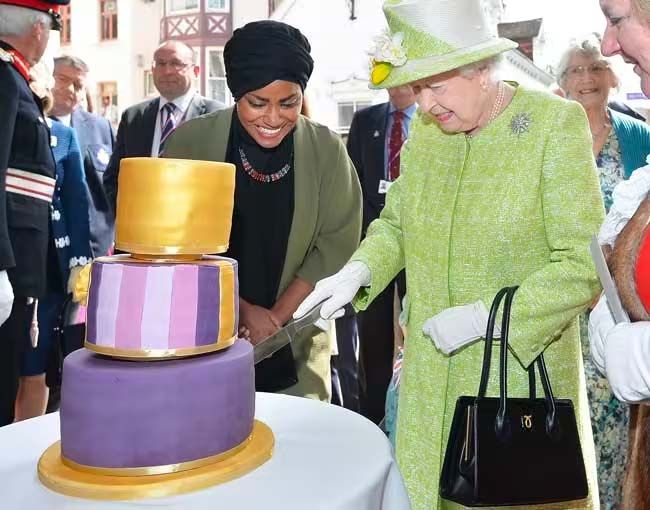 queen nadia cake