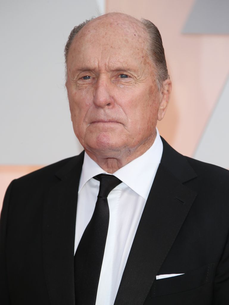 Robert Duvall décède « paisiblement chez lui » à l'âge de 95 ans alors que sa famille publie une déclaration émouvante 2 Robert a connu une carrière incroyable s'étalant sur des décennies