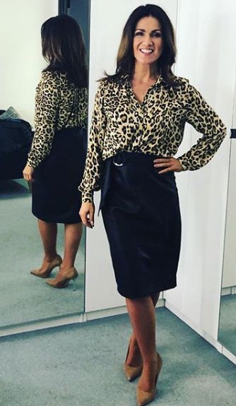 susanna reid leopard print blouse