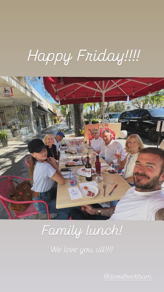 Victoria Beckham with David and their parents in Miami 