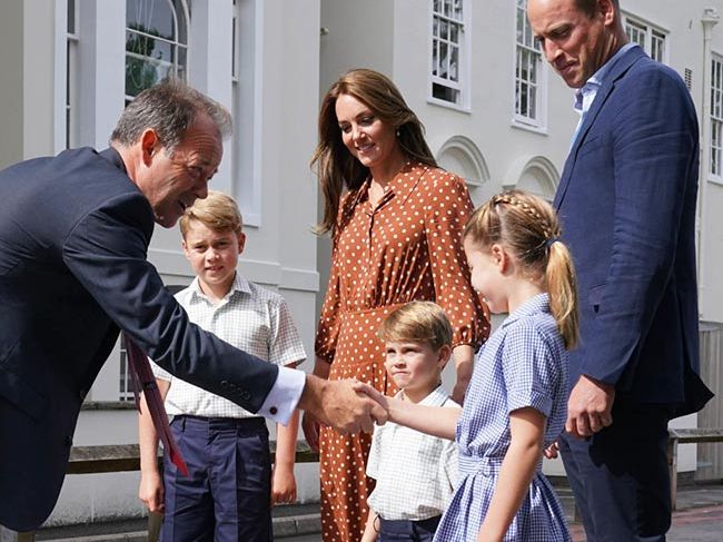 kate middleton prince william george charlotte louis lambrook introduction