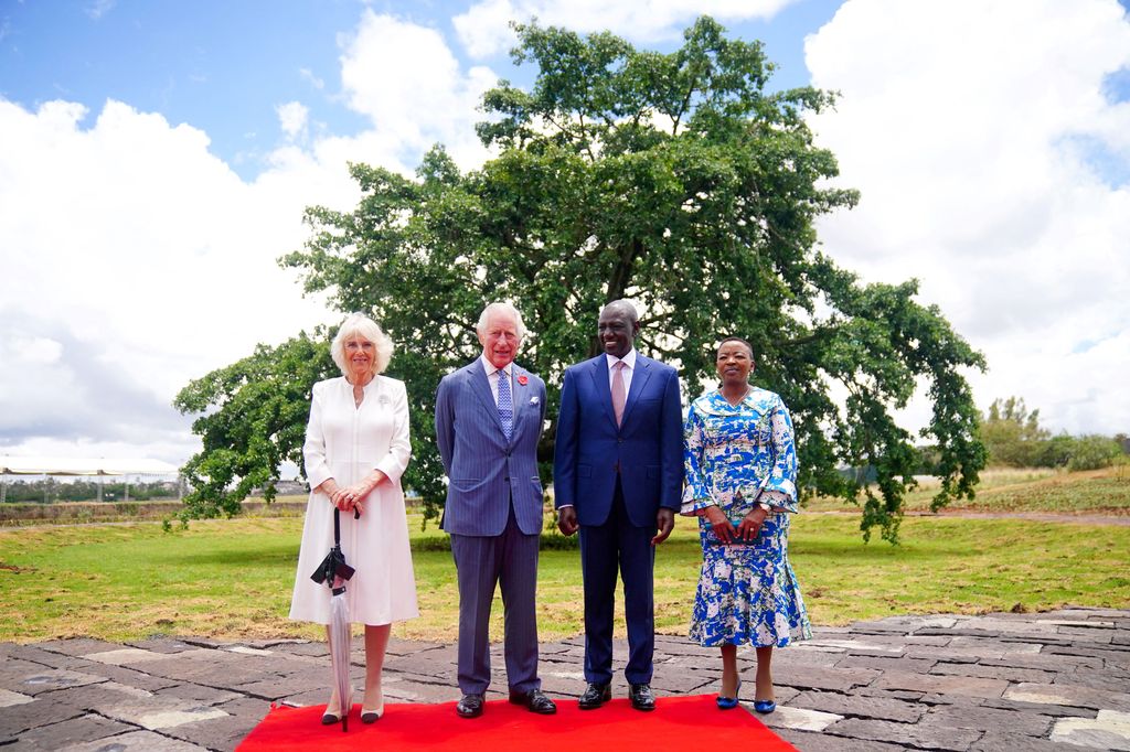 During their visit, the couple viewed the Mũgomo Tree, planted on December 12, 1964 to commemorate the day Kenya was declared independent
