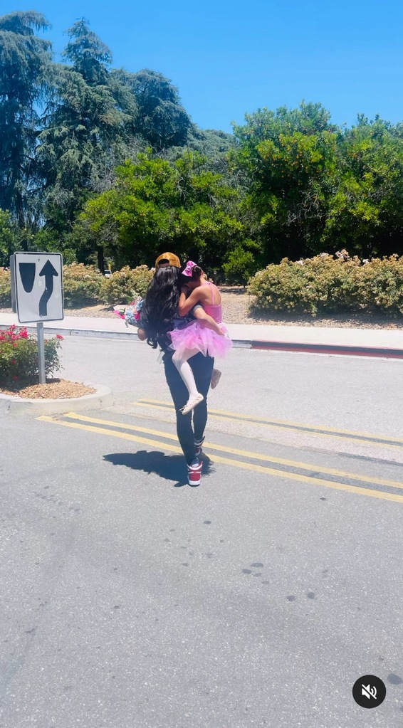 Dream with her mom in LA