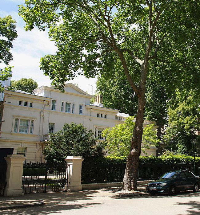 Kensington palace gardens