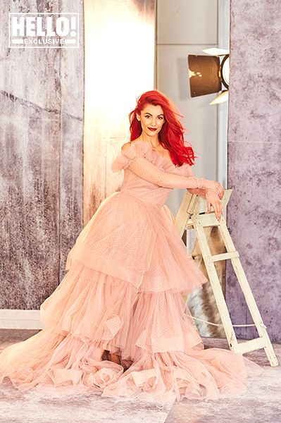 dianne buswell in pink tulle