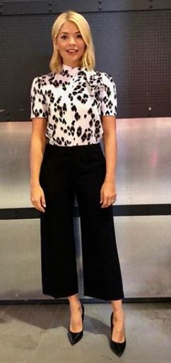 holly willoughby black trousers instagram