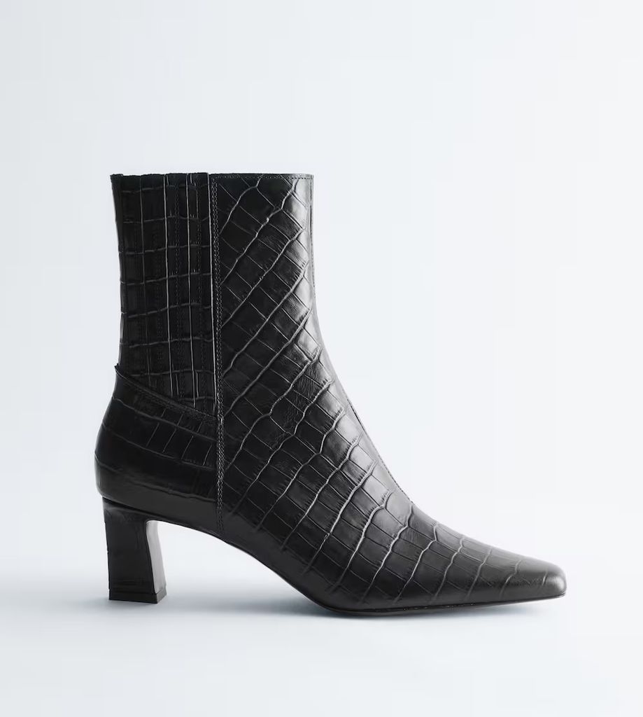 & Other Stories boots