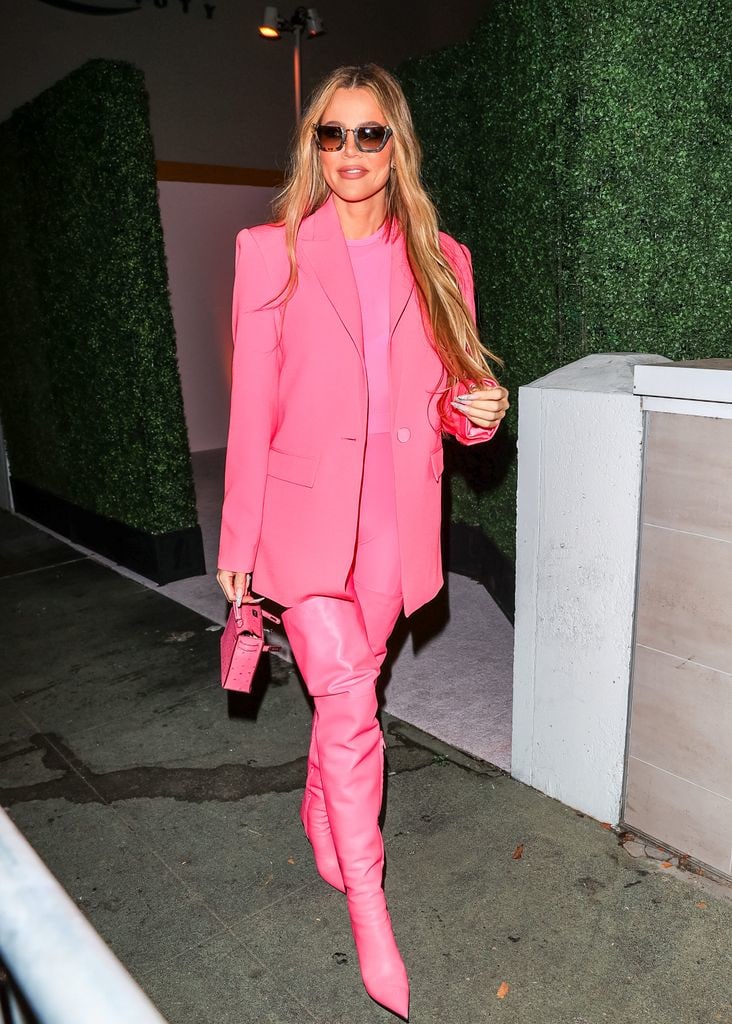 khloe kardashian pink boots blazer.